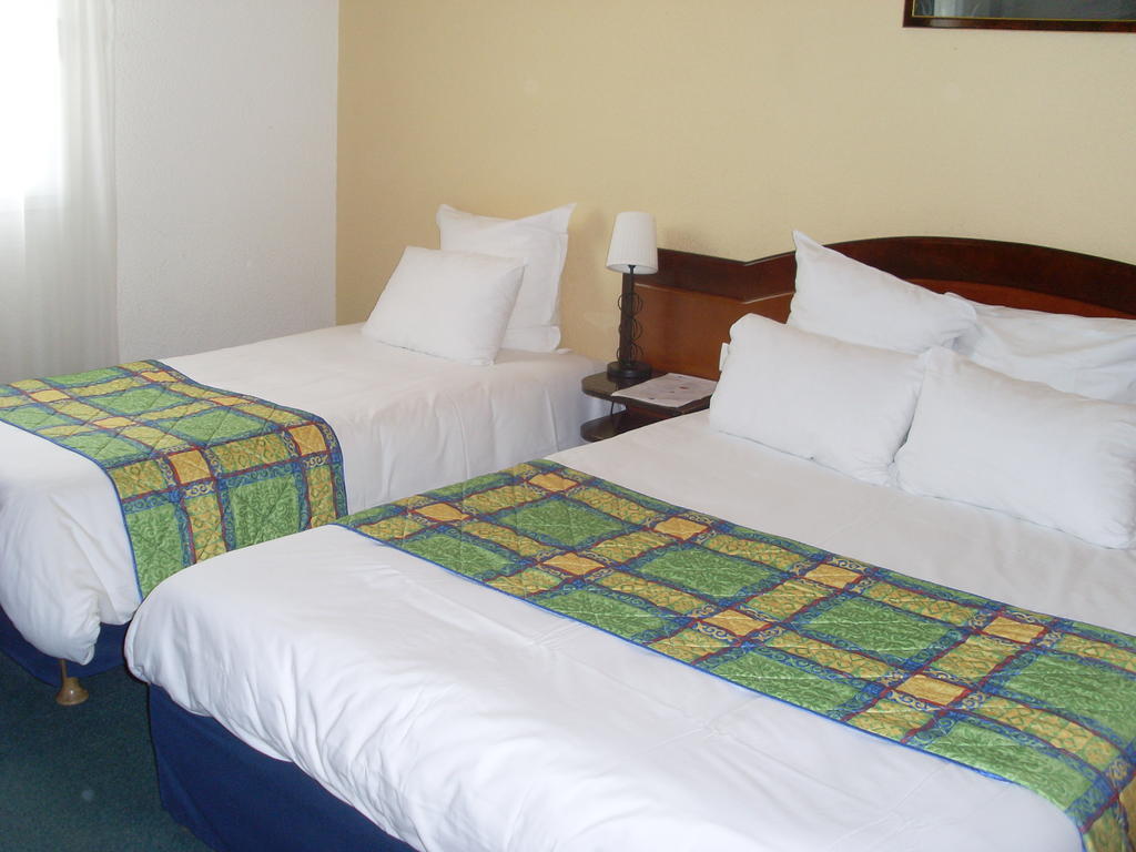 Hotel Air Plus Orly Kamer foto