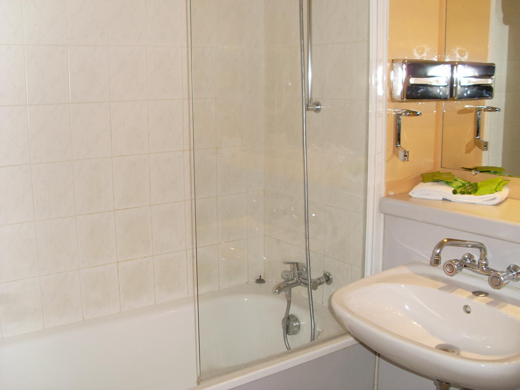 Hotel Air Plus Orly Kamer foto