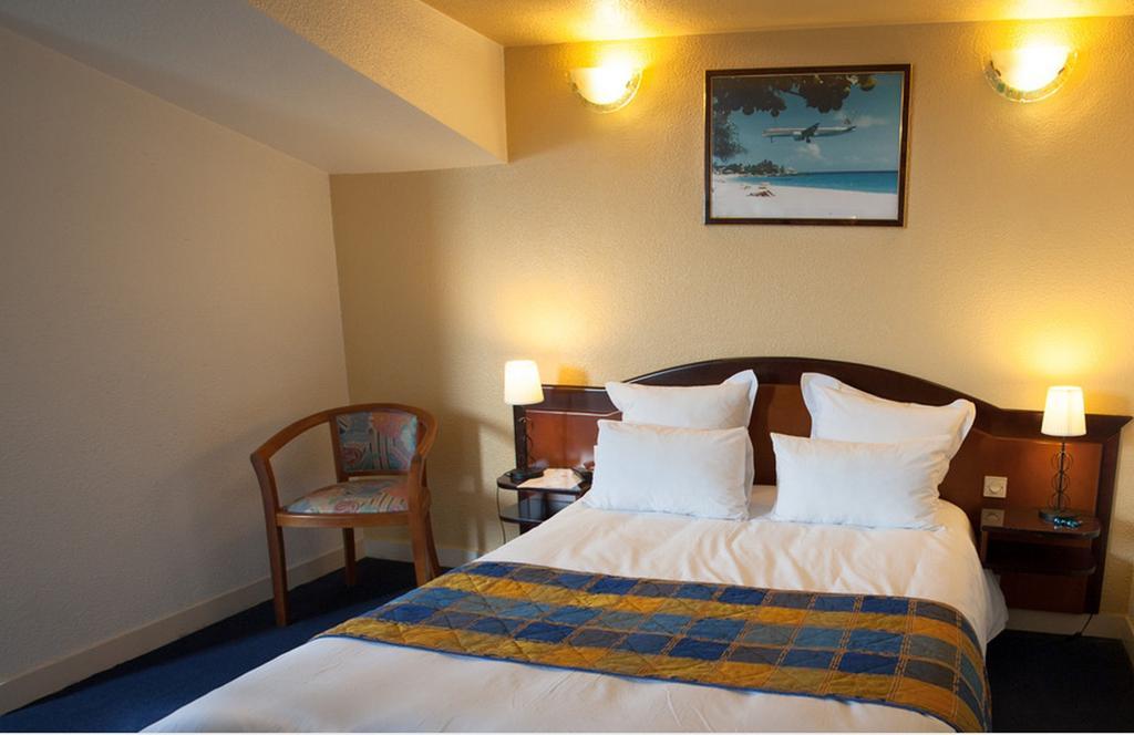 Hotel Air Plus Orly Kamer foto
