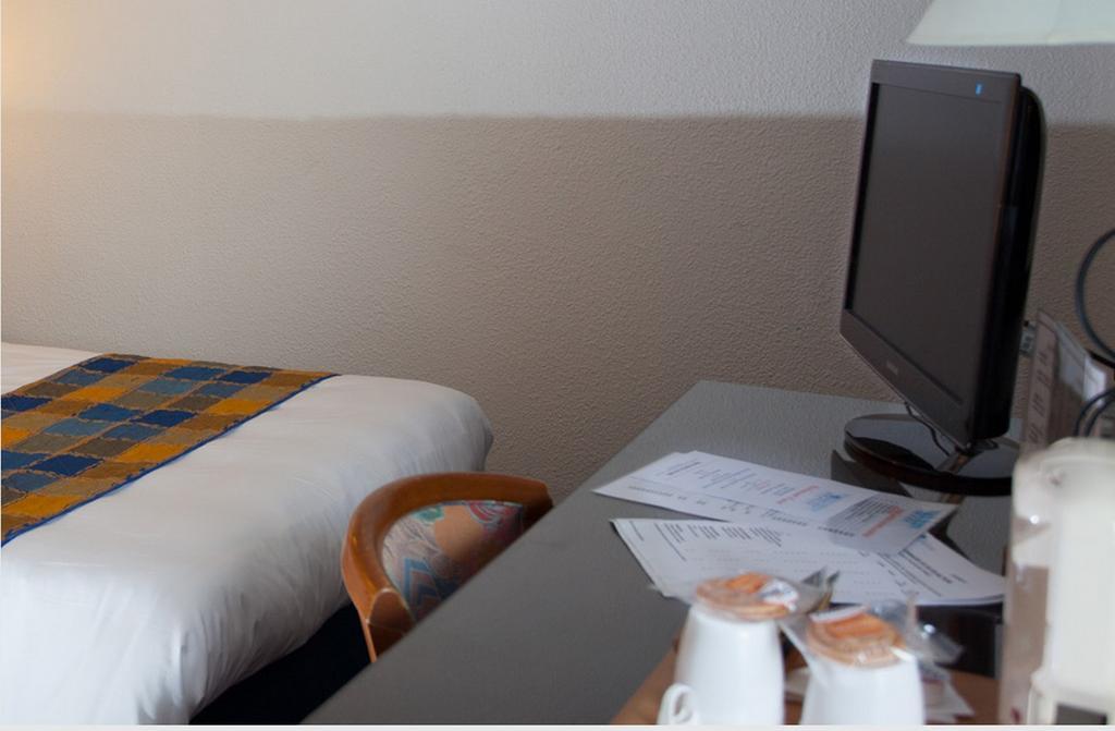 Hotel Air Plus Orly Kamer foto
